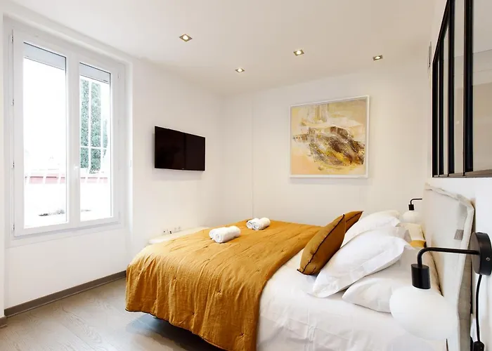 Ginabelayourhosthelper Apartment