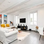 Apartament Ginabelayourhosthelper *